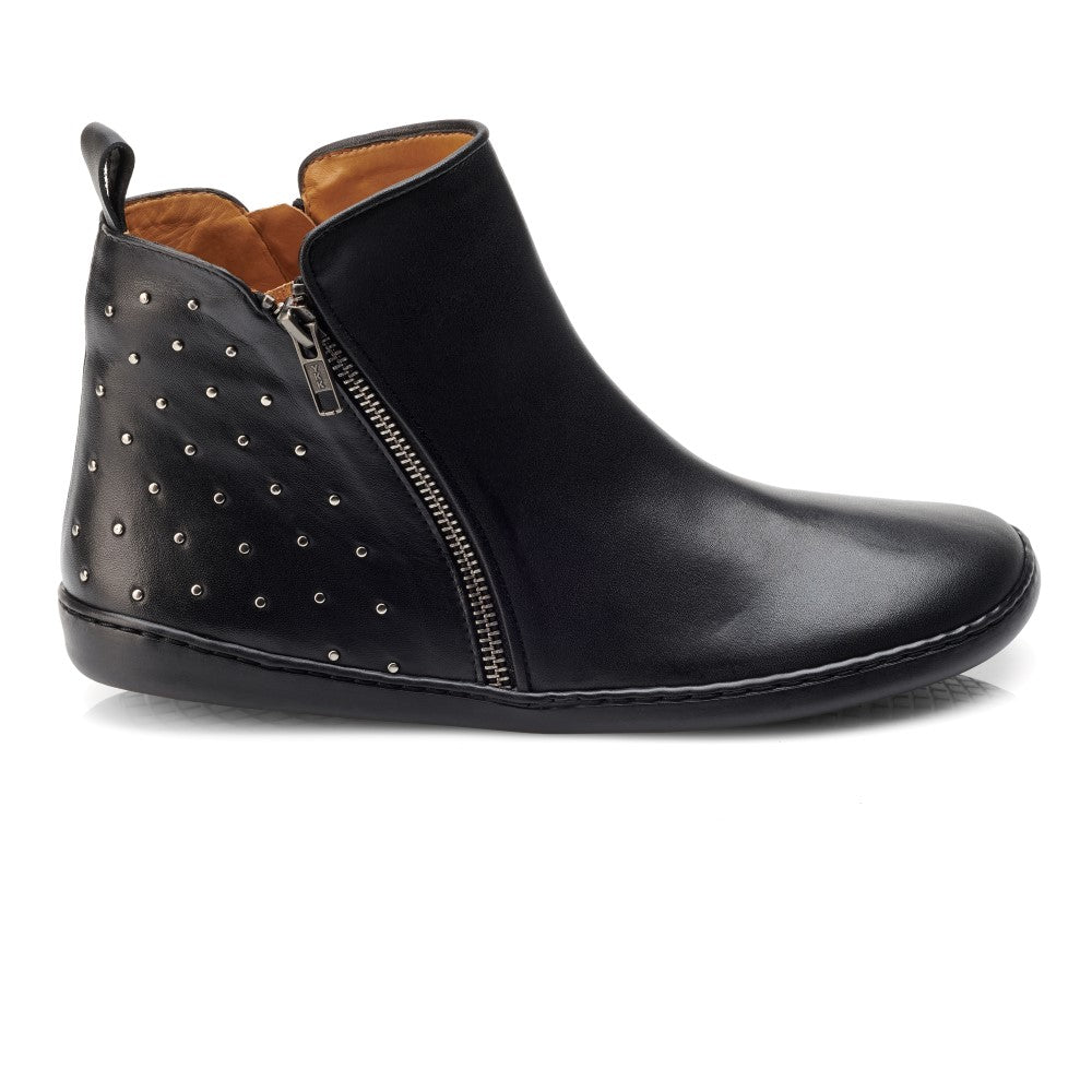 QLARE Black