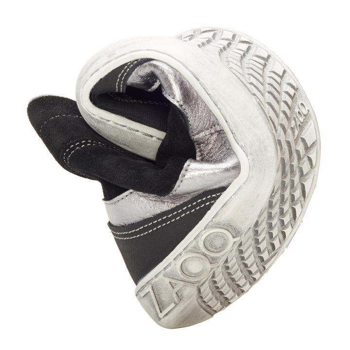 CINQO Black