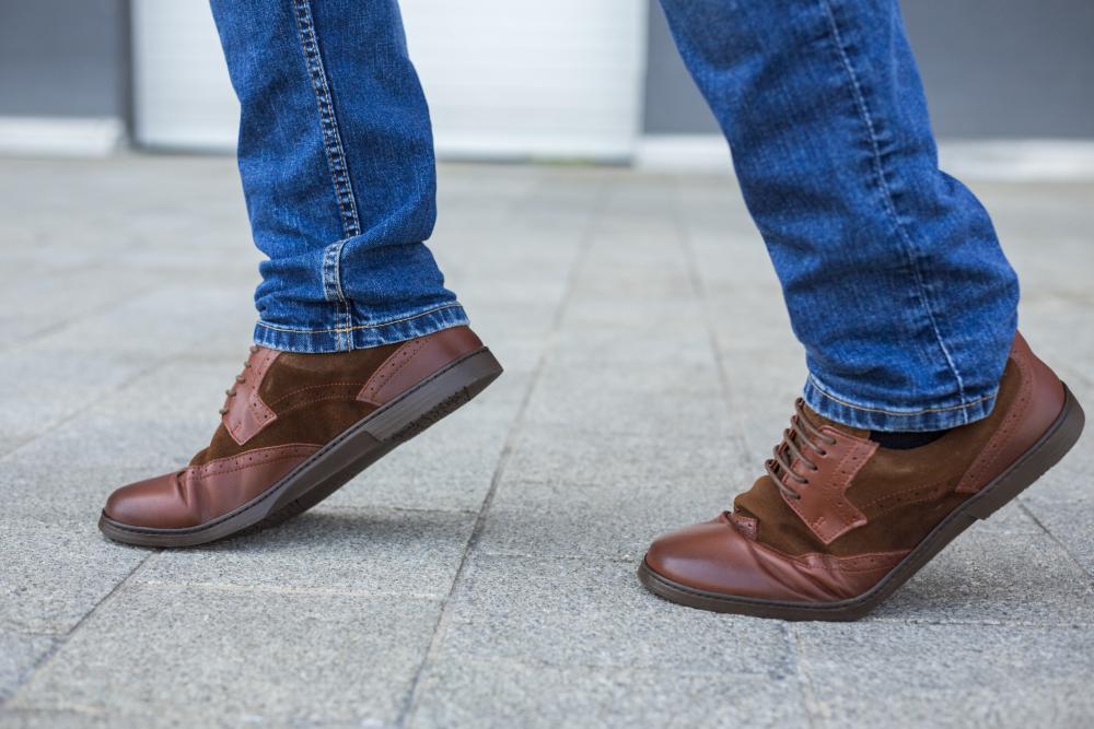 BRIQ Brogue Antique Cognac