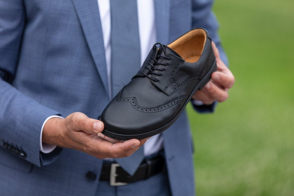 BRIQ Brogue Black