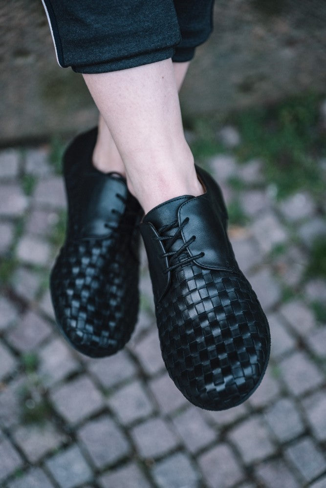 IQON Plait Black