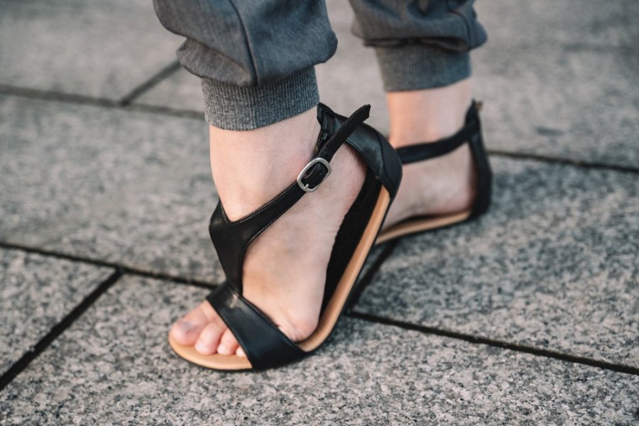 Barfussschuhe-Sandalen-CLIQ